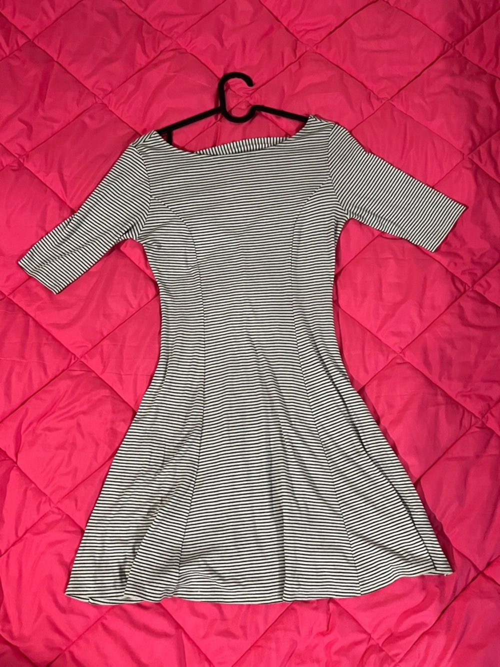 Acemi Black and White Striped Midi Dress